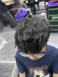 -藤野造型烫发染发