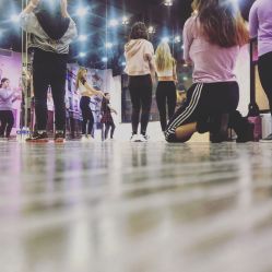 -DOS HOP潮上舞蹈