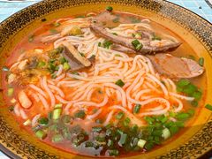 -肇兴特色牛肉粉