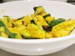 -江渔儿酸菜鱼(万科东荟城店)