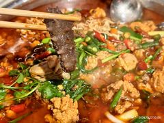 -牟记江湖重庆地标特色菜鱼蛋海鲜羊蝎子(巴南区黑金冠十多年好店)