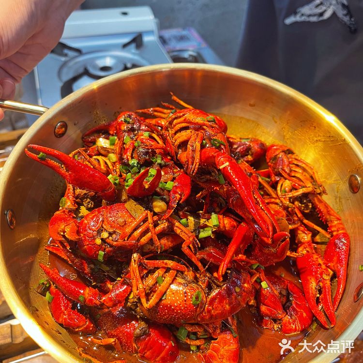 报❗️我在合肥一家烤串店吃到泡菜坛子冰淇淋