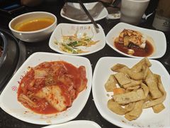 -木槿花韩式炭烤·熟成肉工坊(孙文东路店)