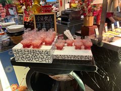 -广州万富希尔顿酒店·感趣自助餐厅·金秋蟹宴生蚝海鲜刺身