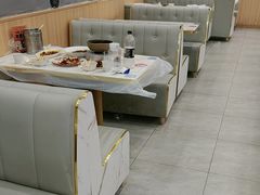 -江城燕子大排档(江汉路步行街店)