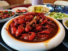 十三香小龙虾-日食记精菜馆(建邺万达店)