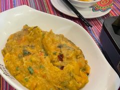 -香巴拉云南餐厅(华莱坞店)