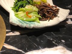 -山川小町·极番烧肉(新地假日广场店)