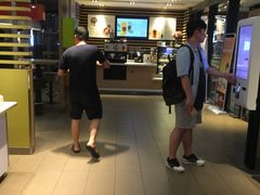 -麦当劳(海岸城店)