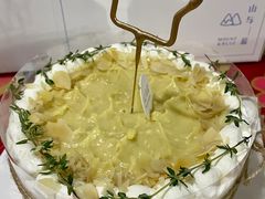 -山与蓝·轻糖鲜果蛋糕(勒泰店)