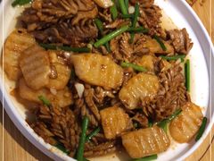 -闫府私房菜·老字号(恒隆店)