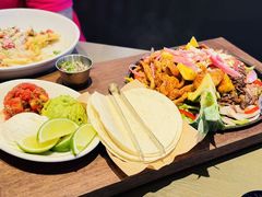 -Chili's Cafe&Bar奇利斯(滨江店)