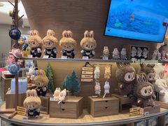 -泡泡玛特POPMART(国金街店)