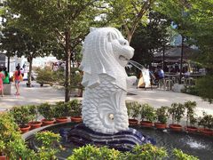 -鱼尾狮公园