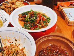 -有红鸡毛店·川菜(建设路店)