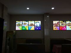 -鲁班小馆(政四街店)