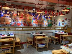 大堂-贤合庄卤味火锅(安吉万达店)
