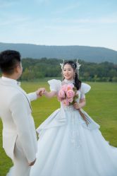 -蒙太奇婚纱摄影(万达店)