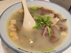 -小杨生煎(百联嘉定购物中心店)