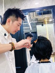 -Tipo Hair salon（明星）店