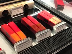 -Salon de The de Joel Robuchon(外滩18号店)