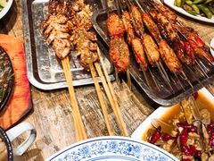 -郑享吃烧烤烩面(红专路店)