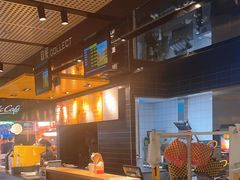 -麦当劳(中山公园龙之梦店)