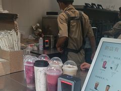 -喜茶(上海淮海中路渔阳里店)