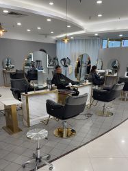 -八佰伴8008星级形象店