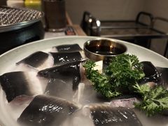 -草家酱蟹炭火烤肉店(珲春南路一店)