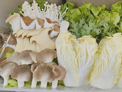 -红鼎豆捞·非遗鲍皇汤火锅(宝丰路店)