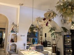 -春树下·树屋花房西餐厅(罍街AS1980店)