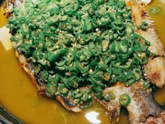 -吞鱼兽麻辣烤鱼(万达店)