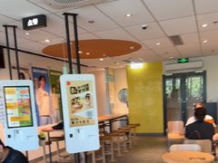 -麦当劳(普陀香溢花城店)