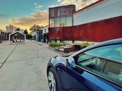 -TESLA 特斯拉(北京颐堤港体验店)