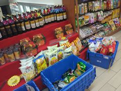 -全家便利店(世贸丽晶城店)