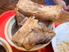 -万和春排骨砂锅米饭(湖北路店)