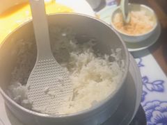 -卢大鲜鱼头捞饭(美利广场店)