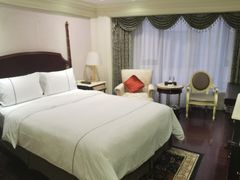 -茂名熹龙国际大酒店(人民广场高铁站店)