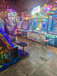 -卡通尼·Safari非洲探索乐园·生日会(金桥国际商业广场店)