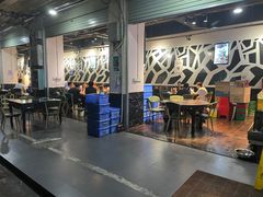 大堂-玉林仔鲜牛老火锅(南宁港店)