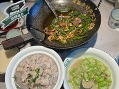 -费大厨辣椒炒肉(黄兴中心广场店)