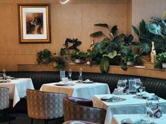 -斯普汇生蚝牛排馆(中骏世界城店)