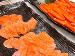 -钱小奴海鲜自助黑金店(杭州滨江龙湖店)