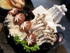 -湊湊火锅·茶憩(新中关购物中心店)