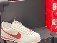 -NIKE北京马连道换季优惠店