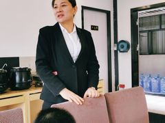 -麗枫(广州番禺长隆南村万博地铁站店)