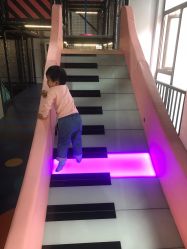 -动力星球家庭亲子游乐中心