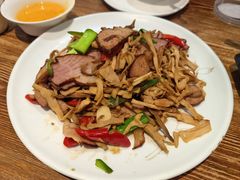 -滇越乘象云南餐厅(次渠店)