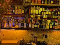 -城墙外BAR